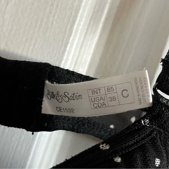 Polka Dot Bra - Picture 3 of 3